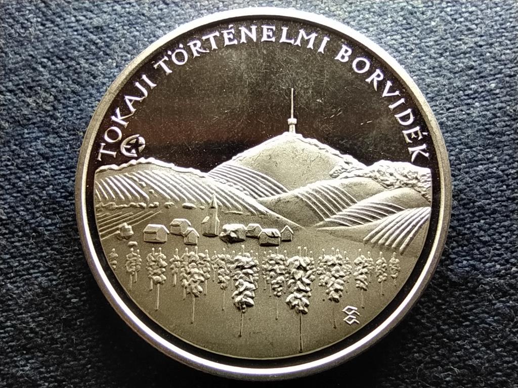 Tokaji t&ouml;rt&eacute;nelmi borvid&eacute;k .925 ez&uuml;st 5000 Forint