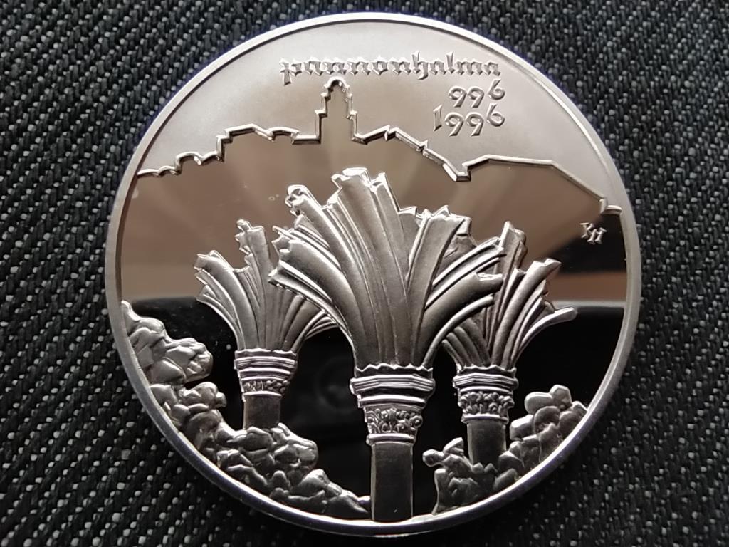 Pannonhalma ez&uuml;st 1000 Forint
