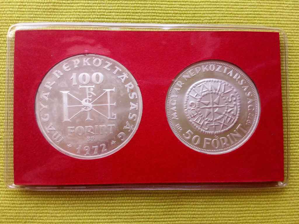 50 + 100 Ft olasz exportra k&eacute;sz&uuml;lt exkluz&iacute;v szettben ez&uuml;st 150 Forint
