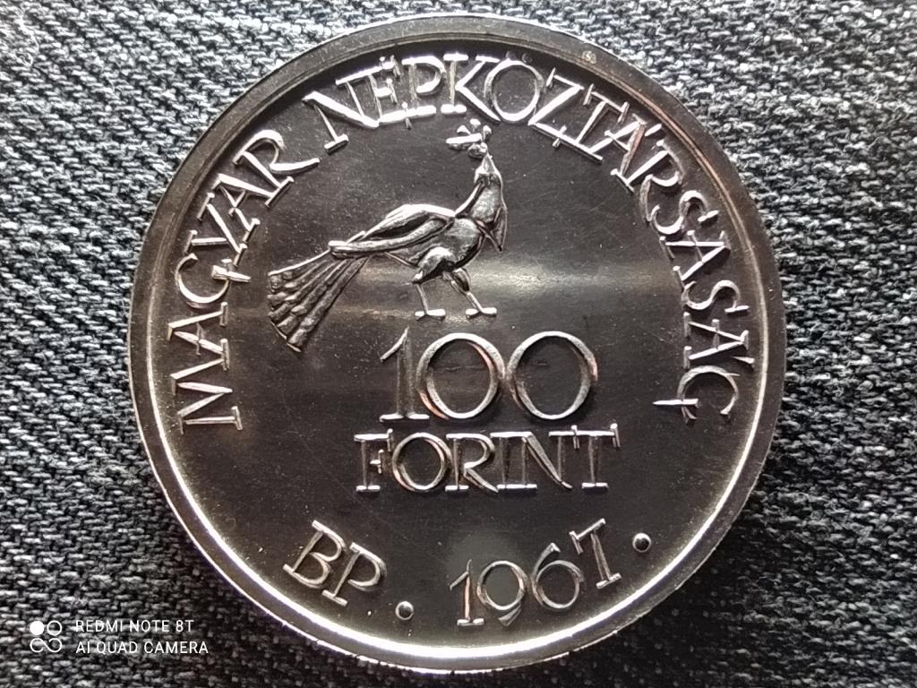 Kod&aacute;ly Zolt&aacute;n eml&eacute;k&eacute;rme-sorozat .750 ez&uuml;st 100 Forint