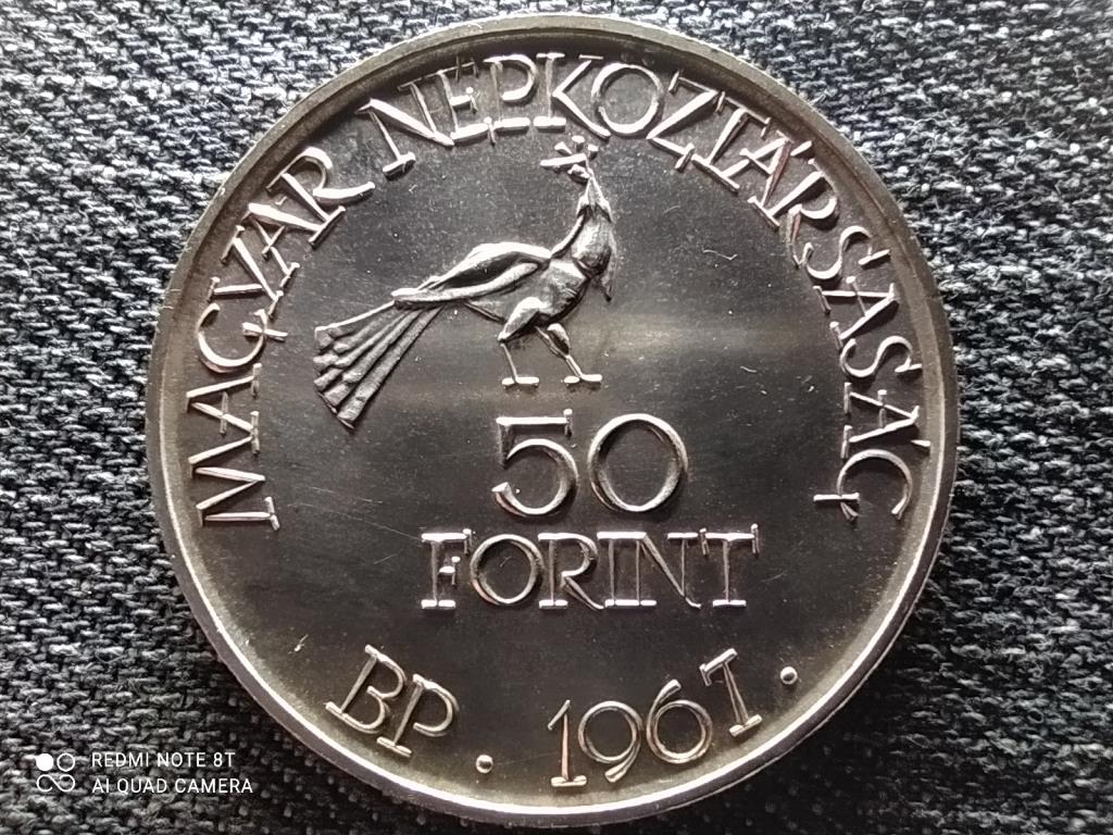 Kod&aacute;ly Zolt&aacute;n eml&eacute;k&eacute;rme-sorozat .750 ez&uuml;st 50 Forint