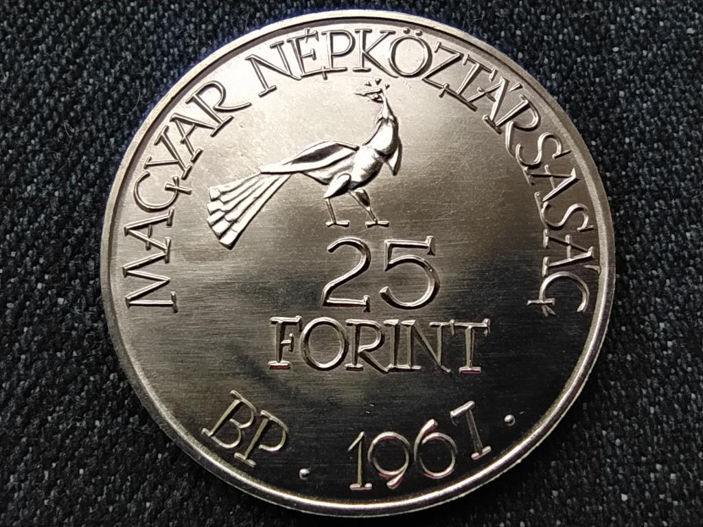 Kod&aacute;ly Zolt&aacute;n eml&eacute;k&eacute;rme-sorozat .750 ez&uuml;st 25 Forint