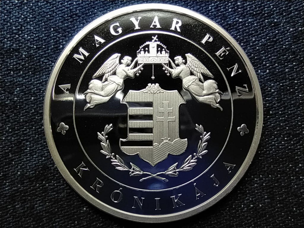 A magyar p&eacute;nz kr&oacute;nik&aacute;ja Hunyadiak kora .999 ez&uuml;st