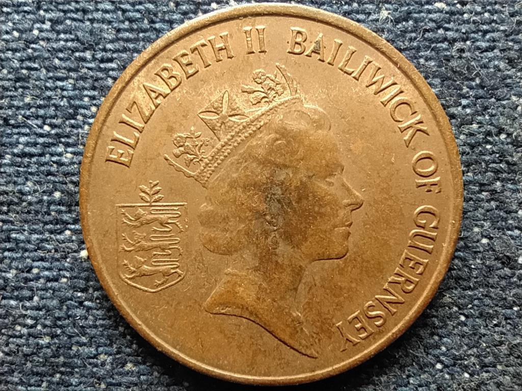 Guernsey II. Erzs&eacute;bet r&aacute;k 1 penny