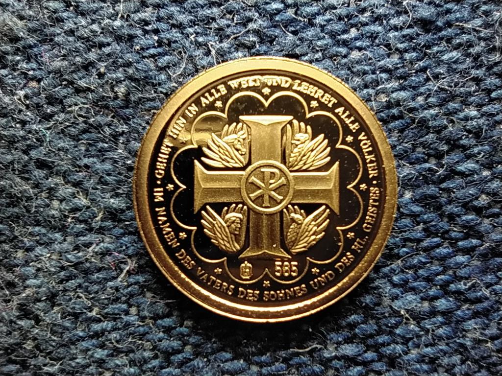 T&ouml;rt&eacute;nelmi Ausztria mini arany J&eacute;zus m&aacute;sodszor esik el a kereszt terhe alatt .585 arany 0,5g
