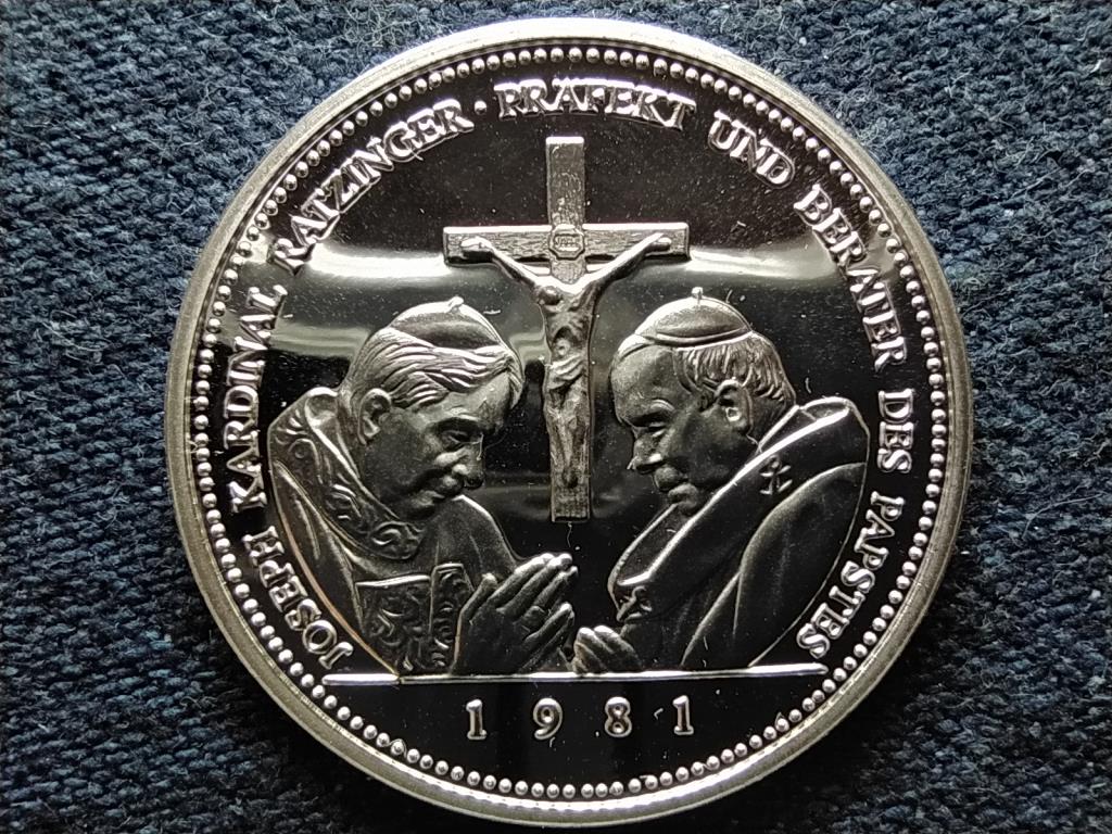 N&eacute;metorsz&aacute;g Ratzinger b&iacute;boros p&aacute;pai prefektus &eacute;s tan&aacute;csad&oacute; 1981