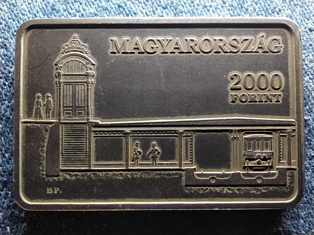 Millenniumi F&ouml;ldalatti Vas&uacute;t 2000 Forint
