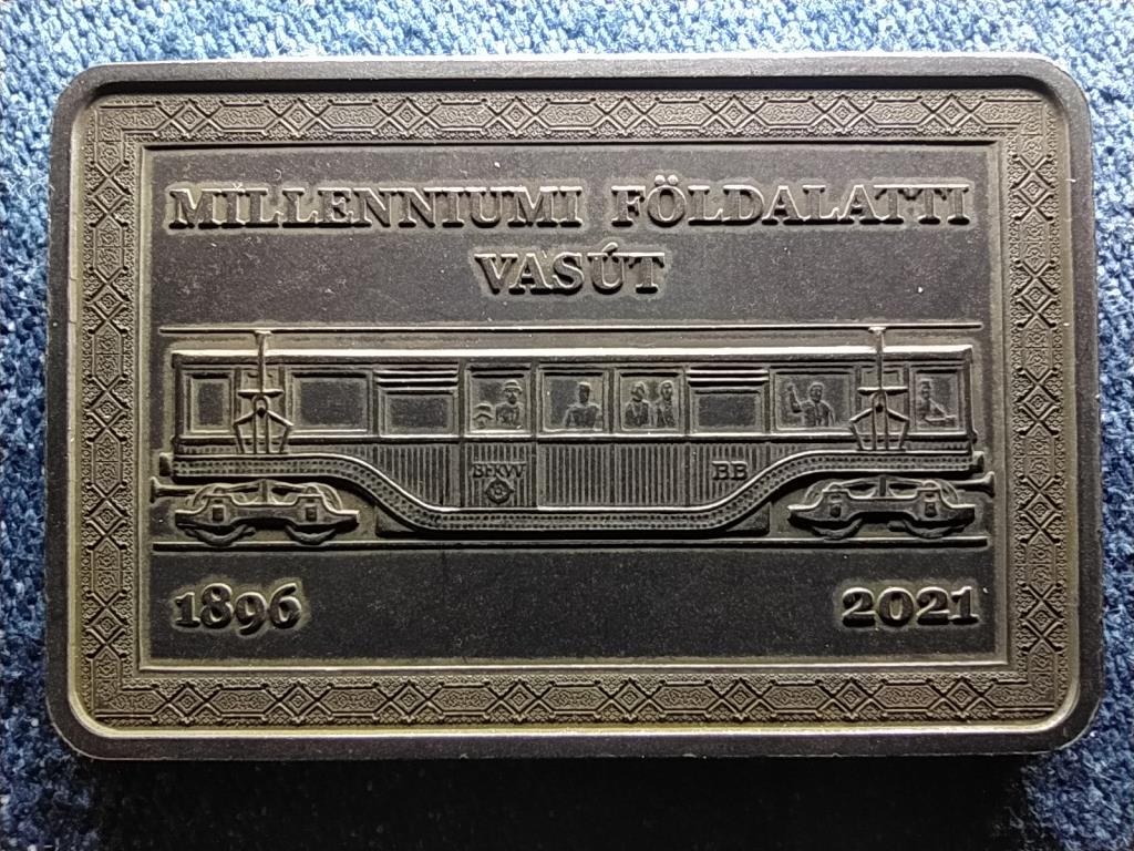 Millenniumi F&ouml;ldalatti Vas&uacute;t 2000 Forint