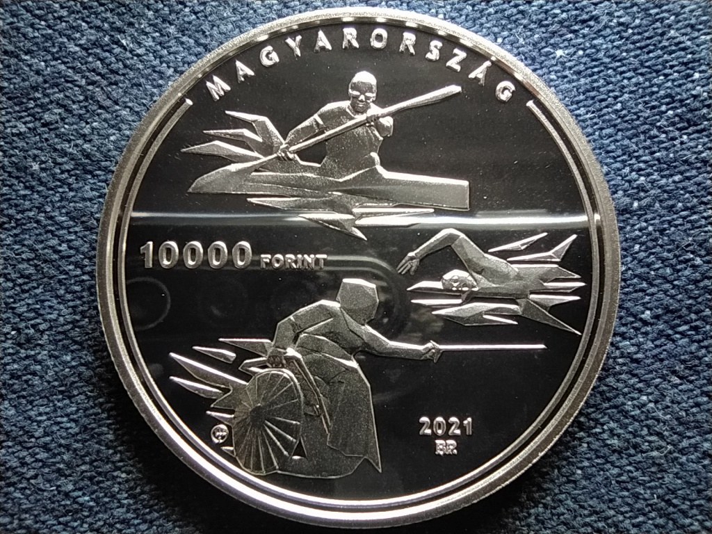 XXXII. Ny&aacute;ri Olimpiai &eacute;s XVI. Ny&aacute;ri Paralimpiai J&aacute;t&eacute;kok .925 ez&uuml;st 10000 Forint