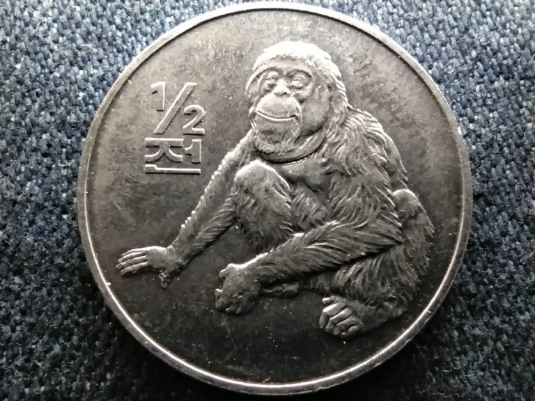 &Eacute;szak-Korea Or&aacute;ngut&aacute;n 1/2 Chon