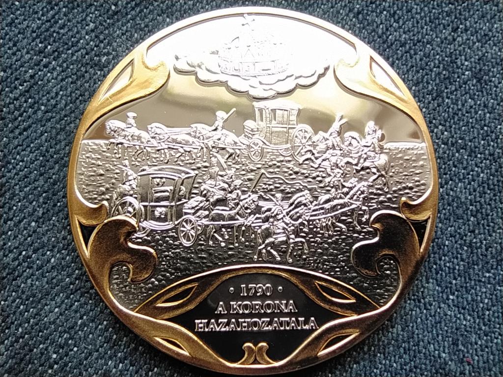 A Szent Korona &eacute;vezrede A Korona hazahozatala 1790