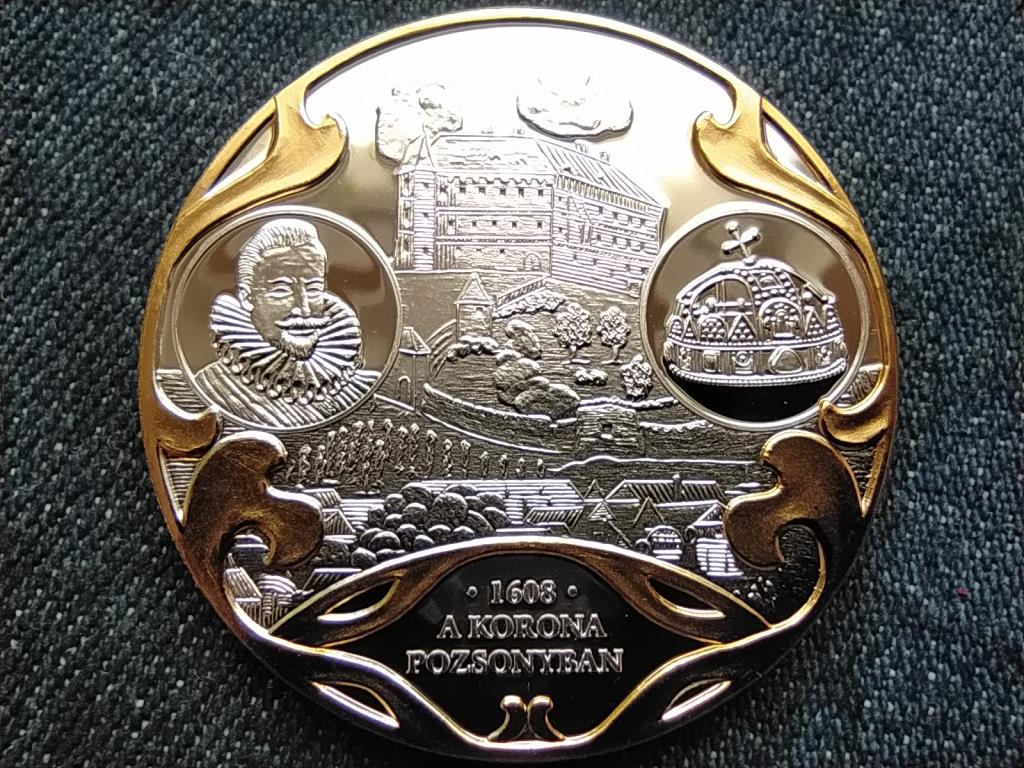 A Szent Korona &eacute;vezrede A Korona Pozsonyban 1608