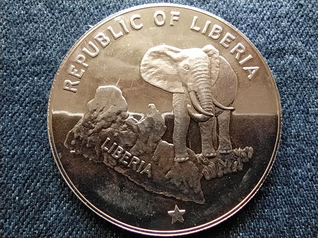 Lib&eacute;ria Elef&aacute;nt .900 ez&uuml;st 5 Doll&aacute;r
