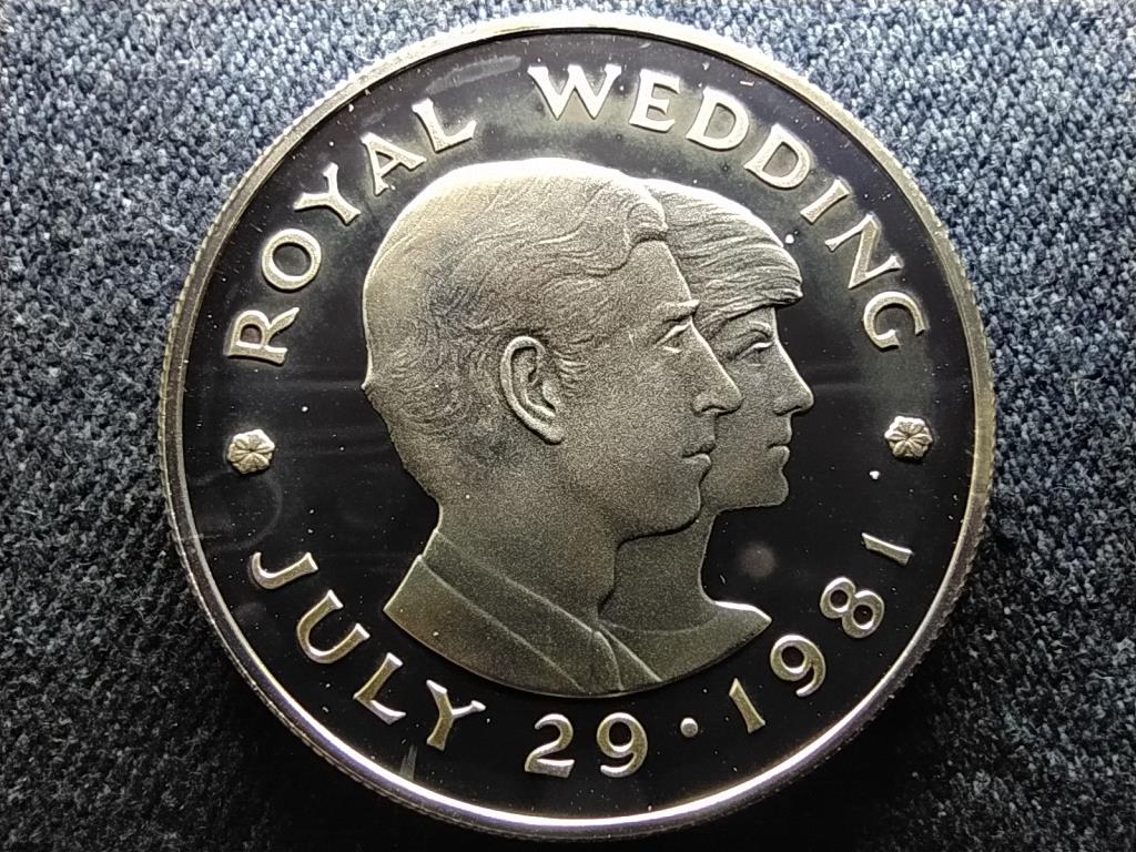 Jersey K&aacute;roly herceg &eacute;s Lady Diana Spencer esk&uuml;vője .925 ez&uuml;st 2 font
