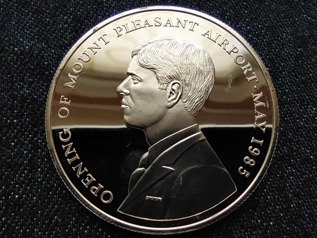 Falkland-szigetek Mount Pleasant rep&uuml;lőt&eacute;r .925 ez&uuml;st 50 Penny