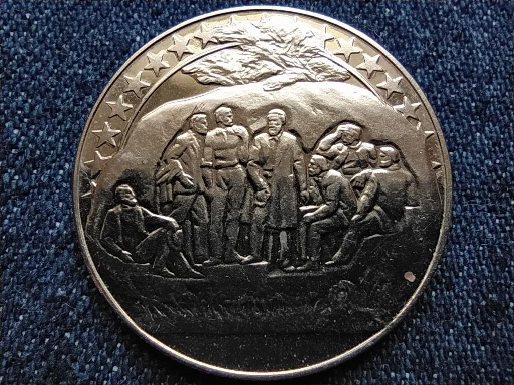 Bulg&aacute;ria A nemzetis&eacute;g 1300. &eacute;vfordul&oacute;ja Szocialista mozgalom 2 Leva