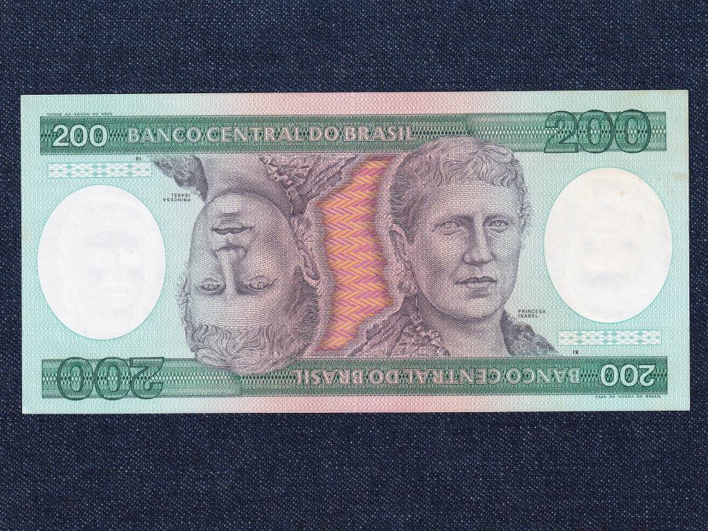 Braz&iacute;lia Brazil Sz&ouml;vets&eacute;gi K&ouml;zt&aacute;rsas&aacute;g (1967-0) 200 Cruzeiro bankjegy