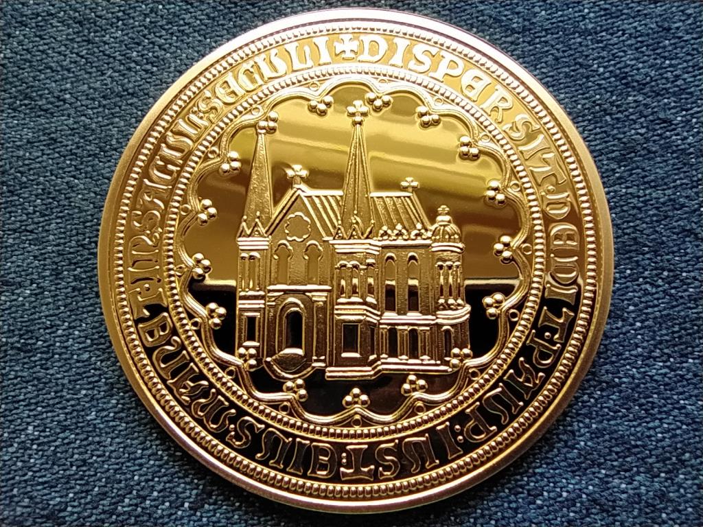 Magyar arany&oacute;ri&aacute;sok 6 aranyduk&aacute;t Szent Erzs&eacute;bet eml&eacute;k&eacute;rem 1619 k&ouml;r&uuml;l ut&aacute;nveret