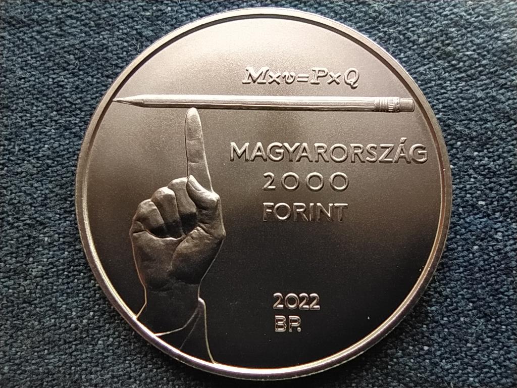 110 &eacute;ve sz&uuml;letett Milton Friedman 2000 Forint