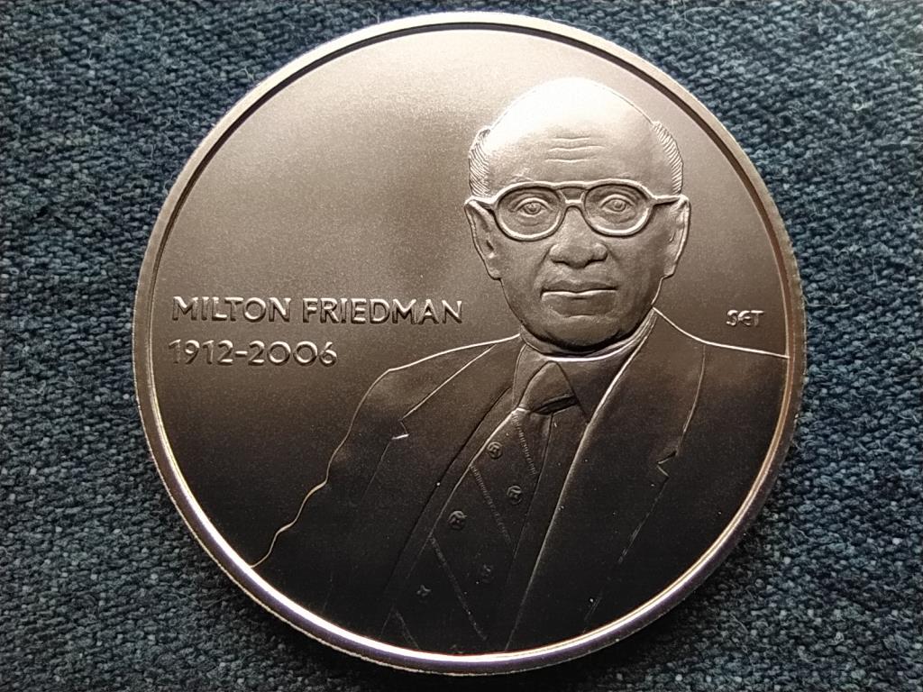 110 &eacute;ve sz&uuml;letett Milton Friedman 2000 Forint
