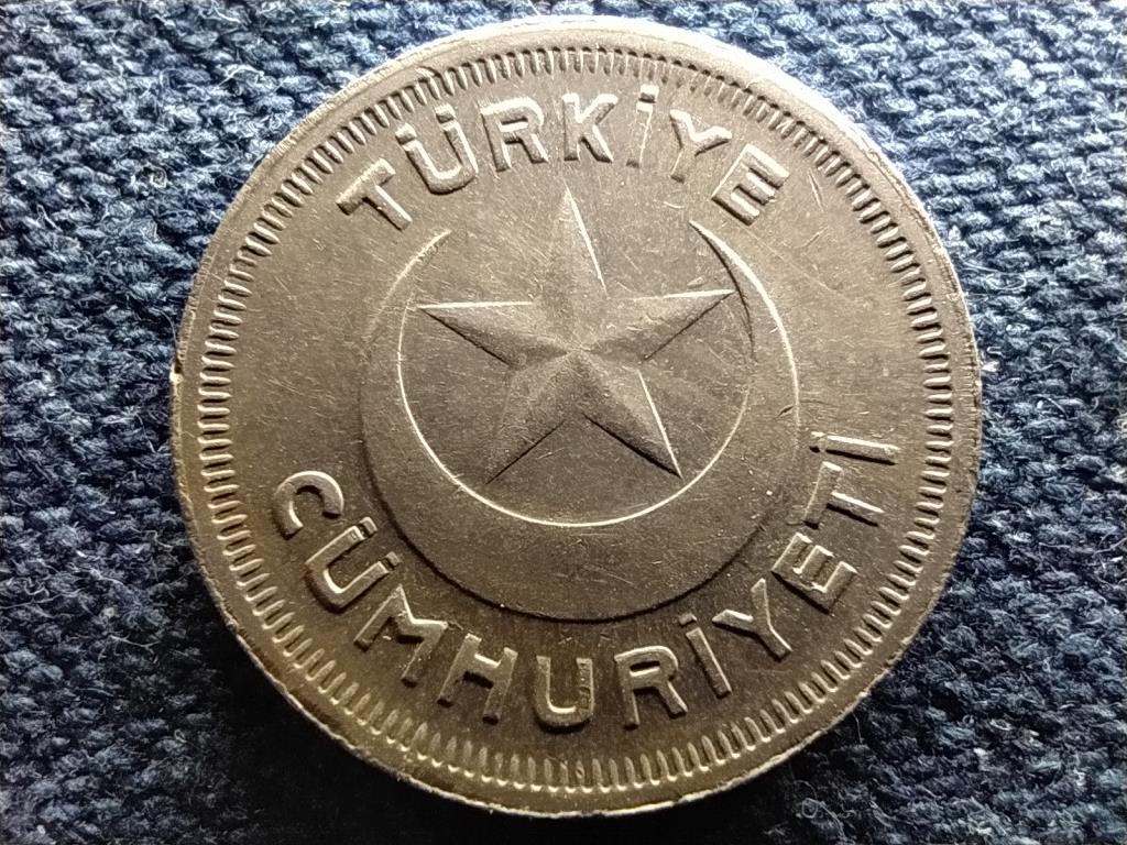 T&ouml;r&ouml;korsz&aacute;g K&ouml;zt&aacute;rsas&aacute;g (1923-) 1 kurus
