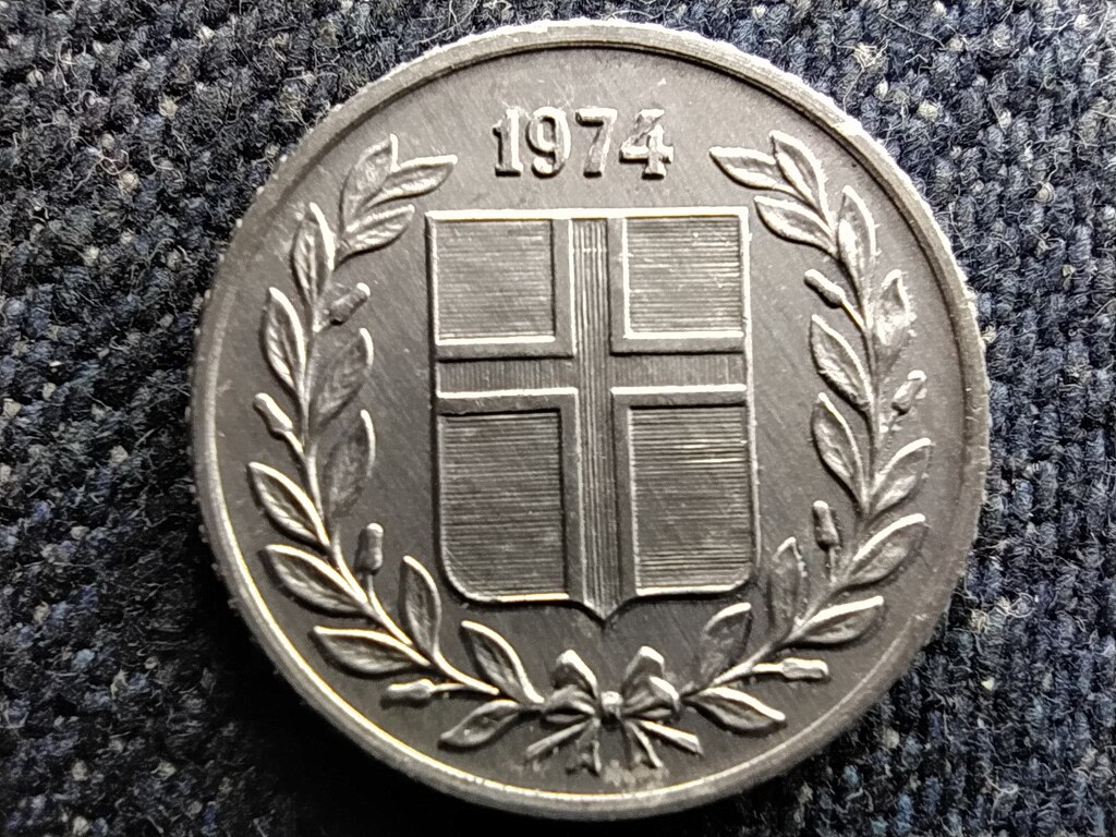 Izland K&ouml;zt&aacute;rsas&aacute;g (1944- ) 10 aurar