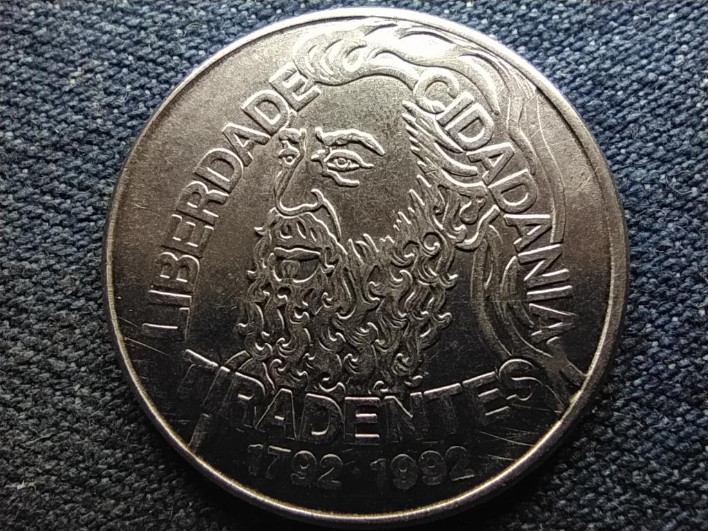 Braz&iacute;lia Tiradentes hal&aacute;l&aacute;nak 200. &eacute;vfordul&oacute;ja 5000 cruzeiro