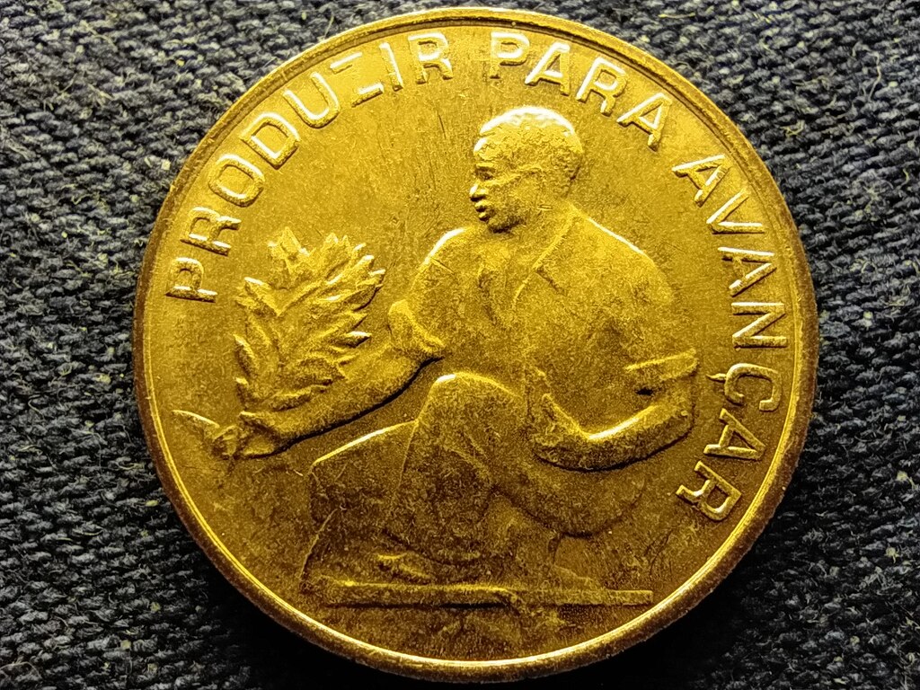 Z&ouml;ld-foki K&ouml;zt&aacute;rsas&aacute;g FAO 2 1/2 escudo