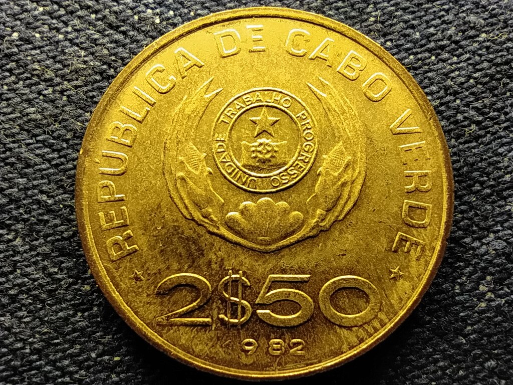 Z&ouml;ld-foki K&ouml;zt&aacute;rsas&aacute;g FAO 2 1/2 escudo