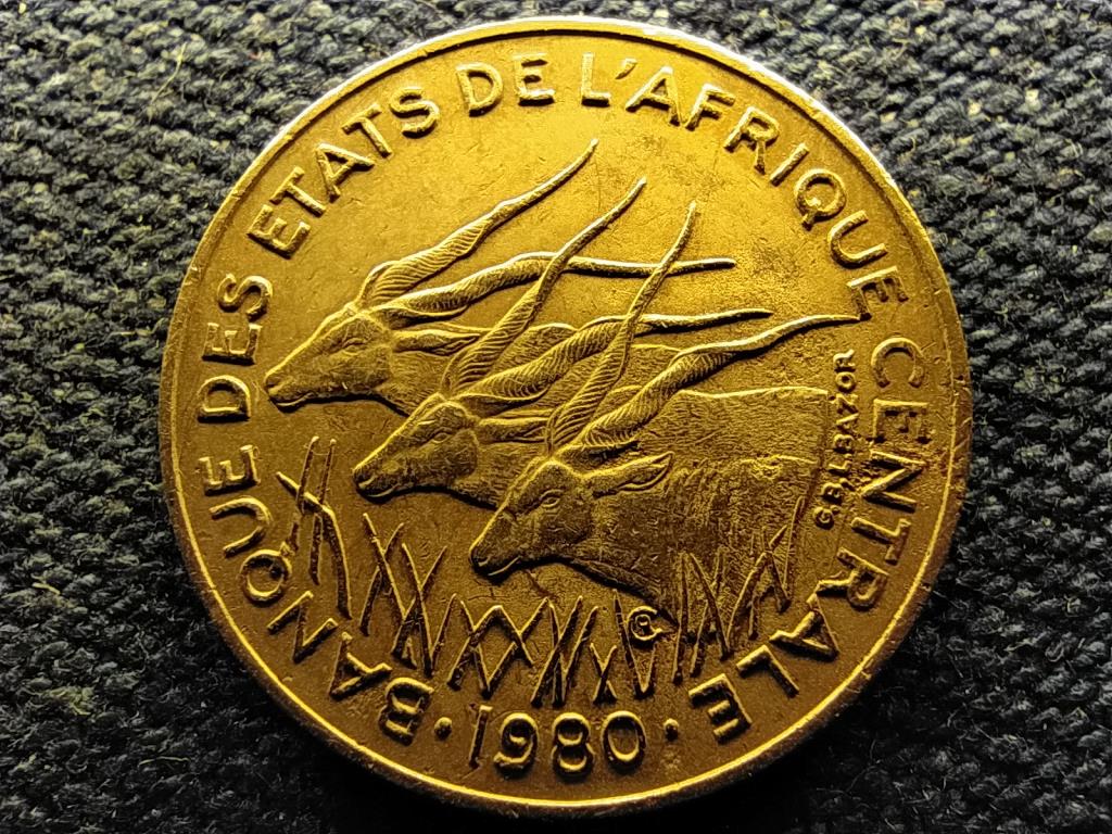 K&ouml;z&eacute;p-afrikai &Aacute;llamok 5 frank