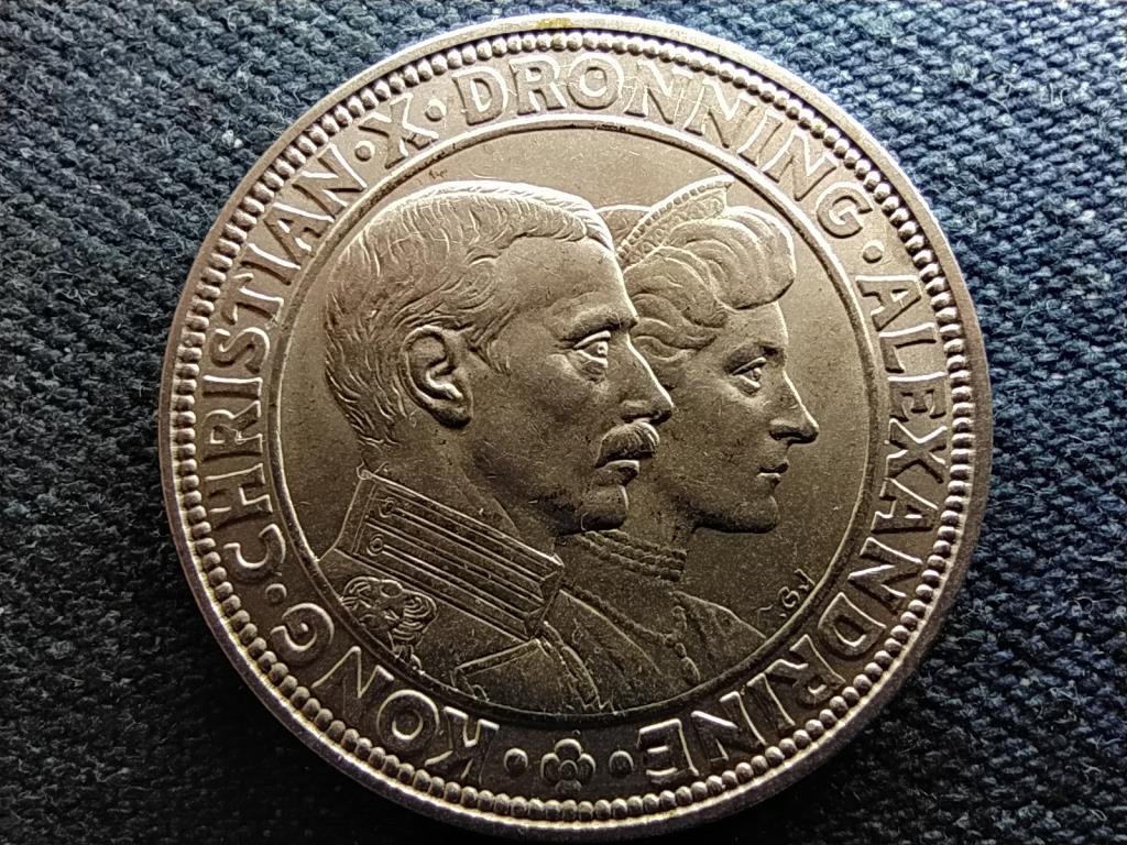 D&aacute;nia Ez&uuml;st lakodalom .800 ez&uuml;st 2 Korona