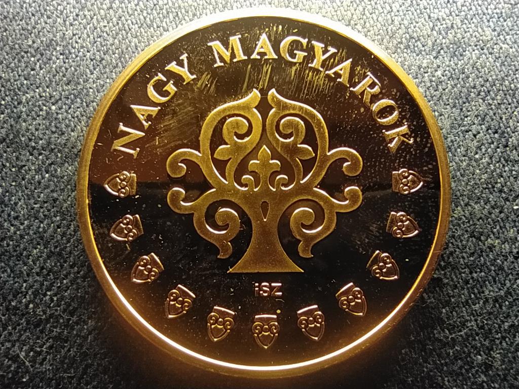Nagy Magyarok Hunyadi M&aacute;ty&aacute;s aranyozott r&eacute;z &eacute;rem