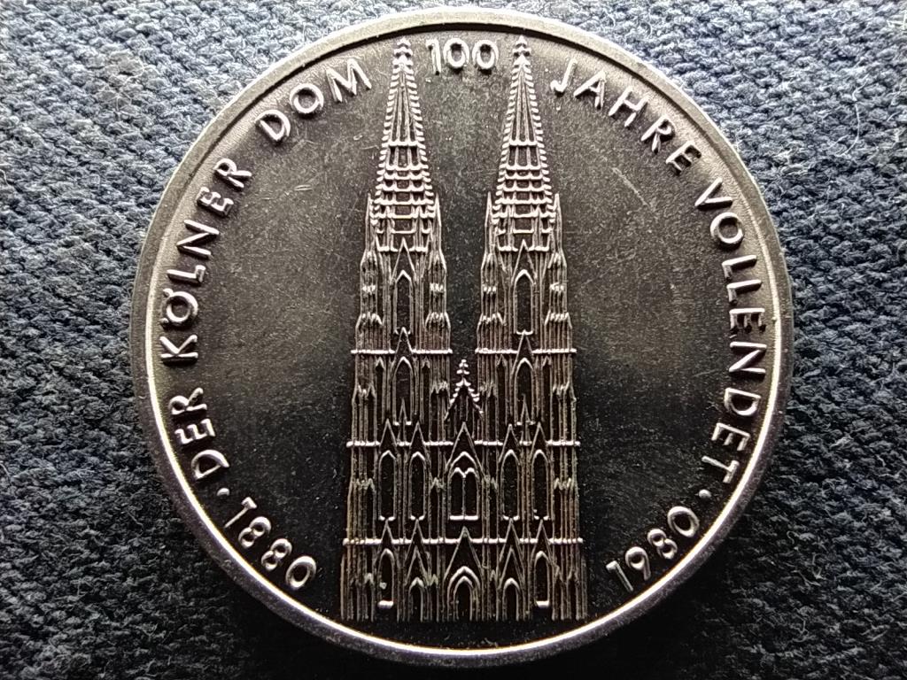 N&eacute;metorsz&aacute;g K&ouml;lni d&oacute;m 5 M&aacute;rka