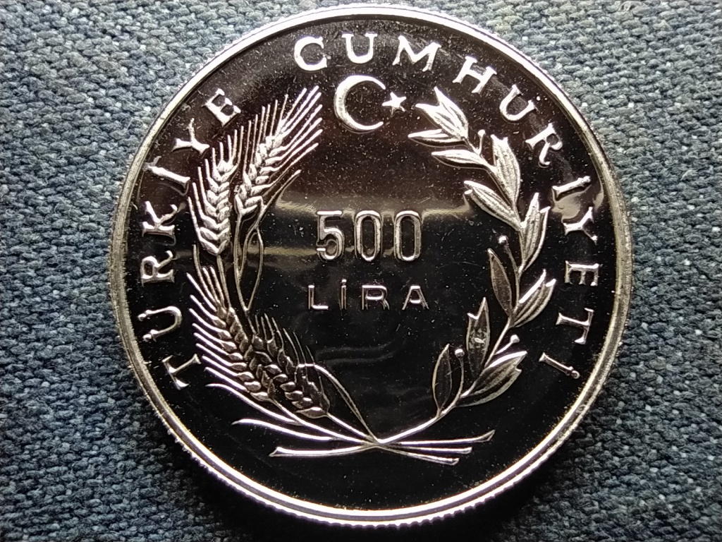 T&ouml;r&ouml;korsz&aacute;g A FAO 40. &eacute;vfordul&oacute;ja 500 L&iacute;ra
