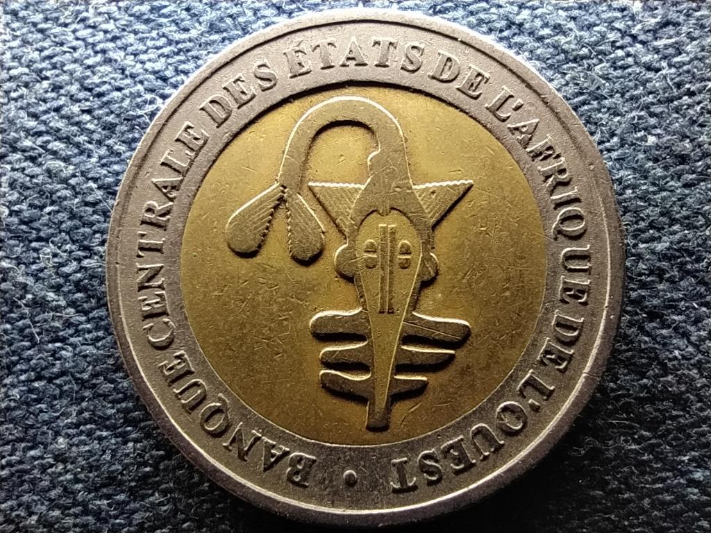 Nyugat-Afrikai &Aacute;llamok Nyugat-afrikai &Aacute;llamok K&ouml;zponti Bankja 200 Frank