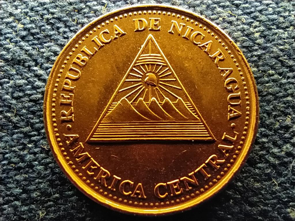 Nicaragua K&ouml;zt&aacute;rsas&aacute;g (1821- ) 5 centavo