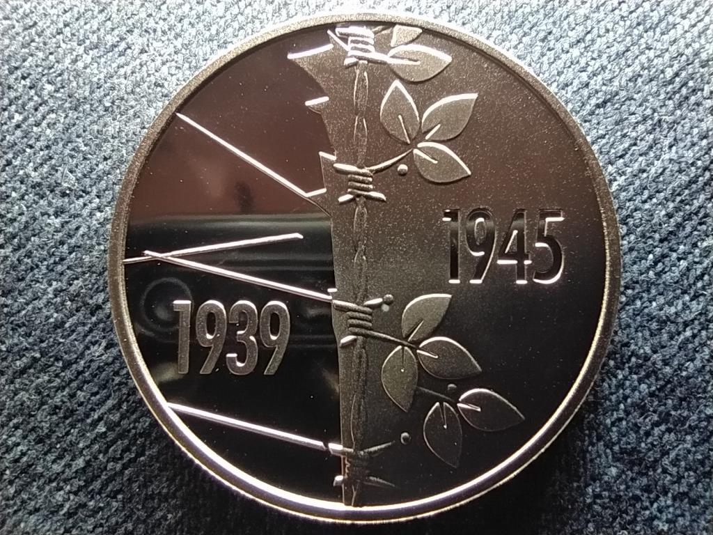 Ukrajna A II. vil&aacute;gh&aacute;bor&uacute; győzelm&eacute;nek 75 &eacute;ve 5 Hrivnya