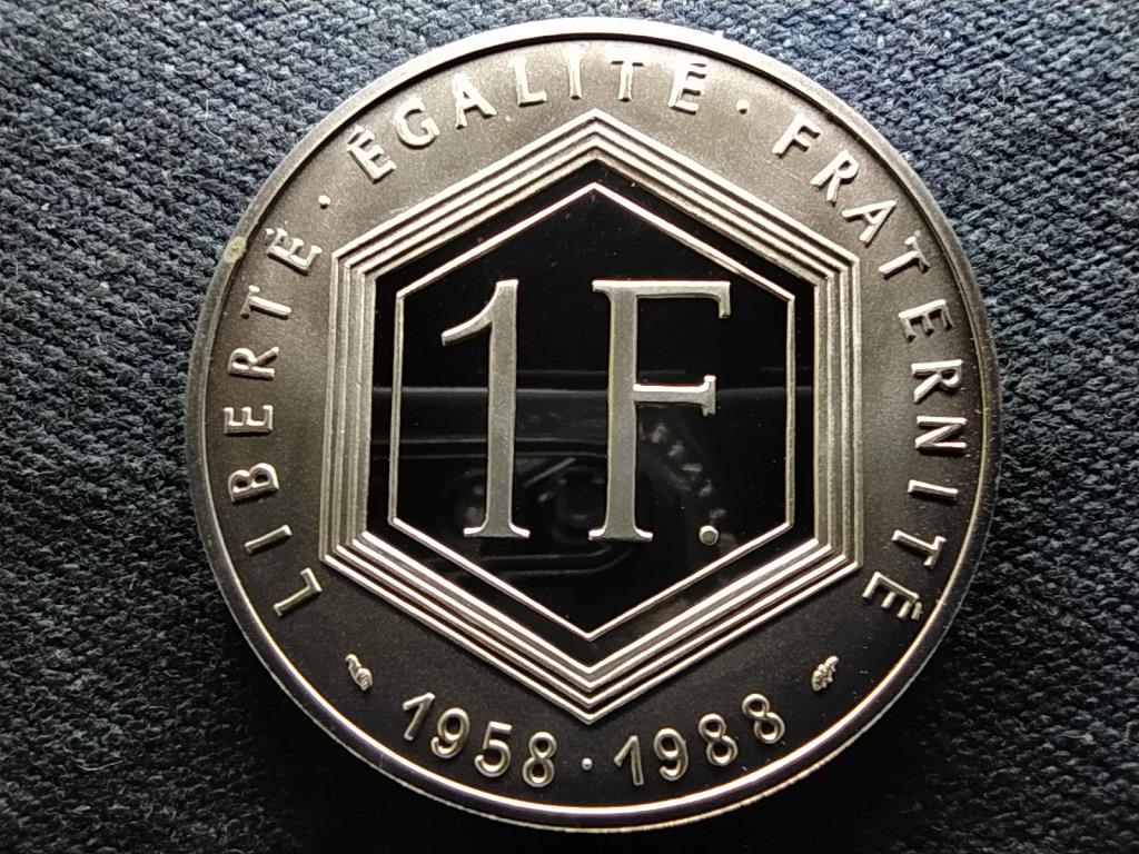 Franciaorsz&aacute;g Charles de Gaulle .900 ez&uuml;st 1 Frank