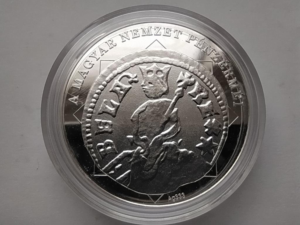 Magyarorsz&aacute;g A magyar nemzet p&eacute;nz&eacute;rm&eacute;i Napfogyatkoz&aacute;s d&eacute;n&aacute;ron 1235-1270 .333 Ez&uuml;st &Eacute;rem