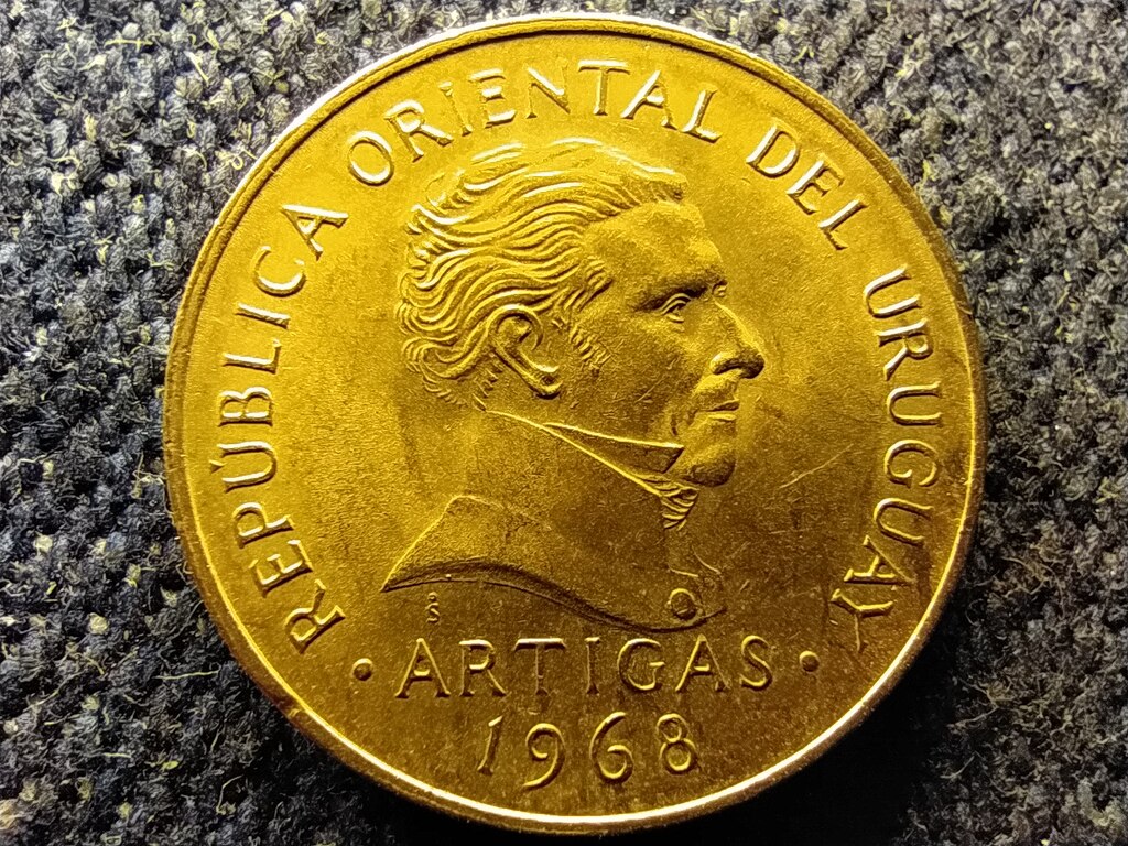 Uruguay Uruguayi Keleti K&ouml;zt&aacute;rsas&aacute;g (1825-) 1 Pez&oacute; 