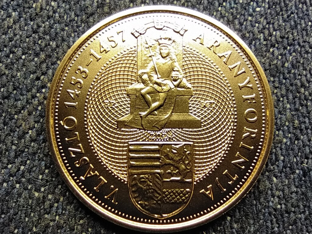 Magyarorsz&aacute;g V. L&aacute;szl&oacute; aranyforintja 3000 Forint 