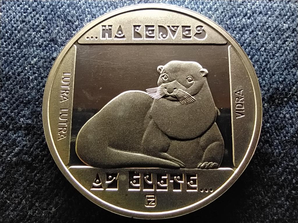 Vidra .640 ez&uuml;st 200 Forint