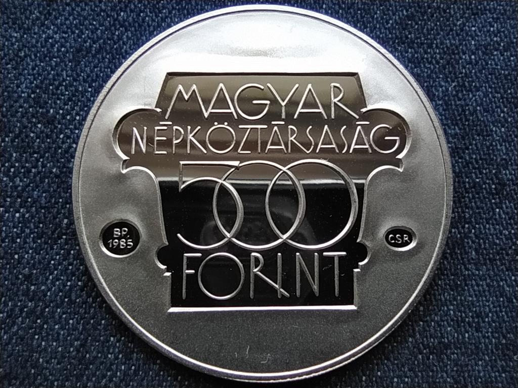 Kultur&aacute;lis F&oacute;rum .640 ez&uuml;st 500 Forint