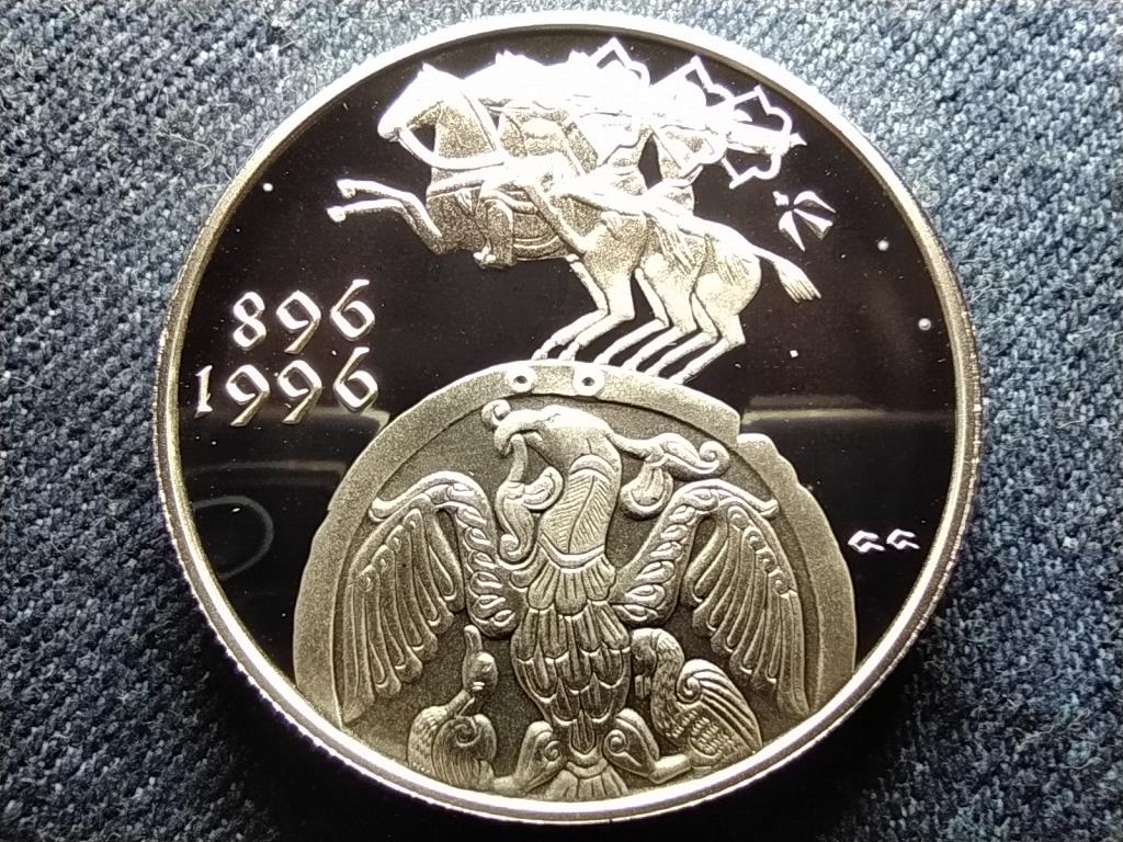 A honfoglal&aacute;s 1100. &eacute;vfordul&oacute;ja .925 ez&uuml;st 2000 Forint