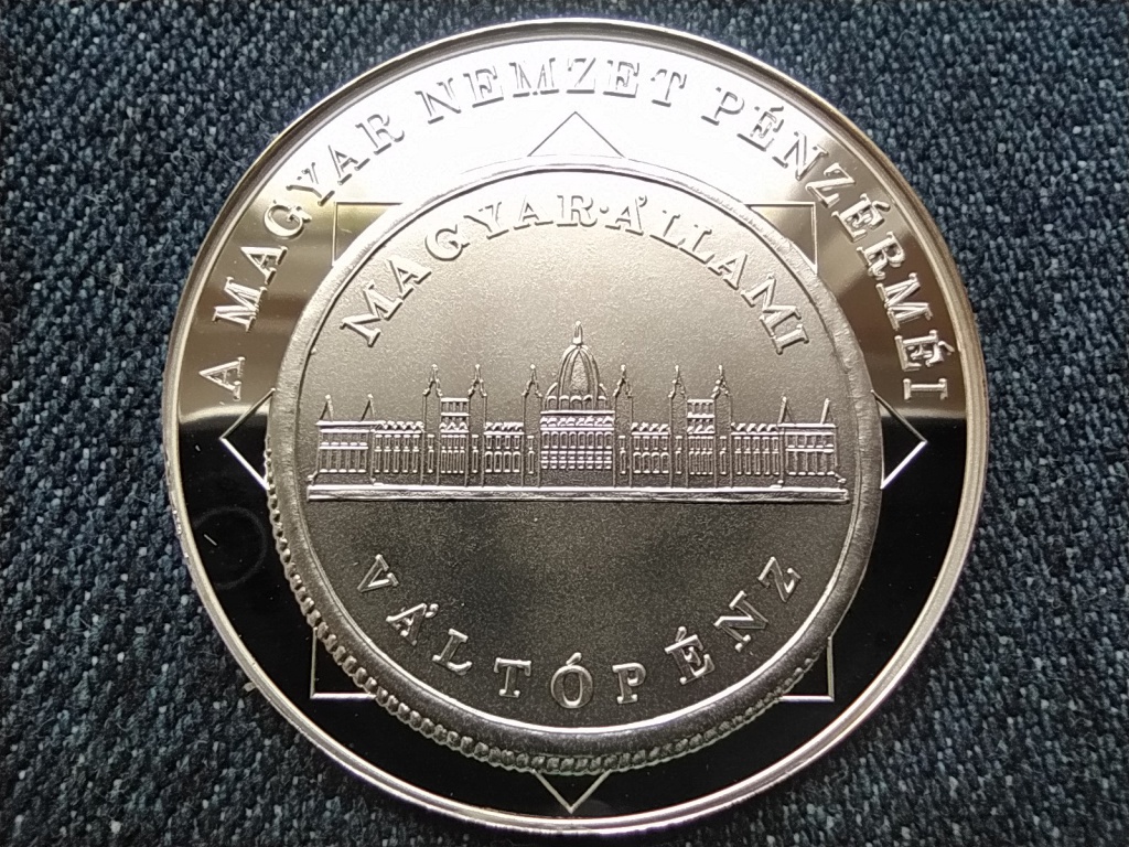 A magyar nemzet p&eacute;nz&eacute;rm&eacute;i Az utols&oacute; pengő 1944-1946 .999 ez&uuml;st