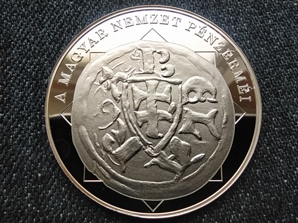 A magyar nemzet p&eacute;nz&eacute;rm&eacute;i Első kettőskereszt c&iacute;merben 1172-1196 .999 ez&uuml;st