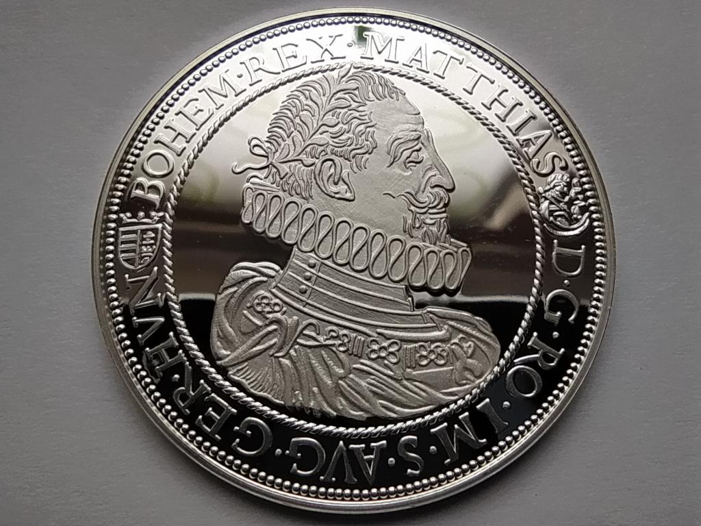 Magyar tall&eacute;rok ut&aacute;nveretben II. M&aacute;ty&aacute;s tall&eacute;rja 1616 .999 ez&uuml;st