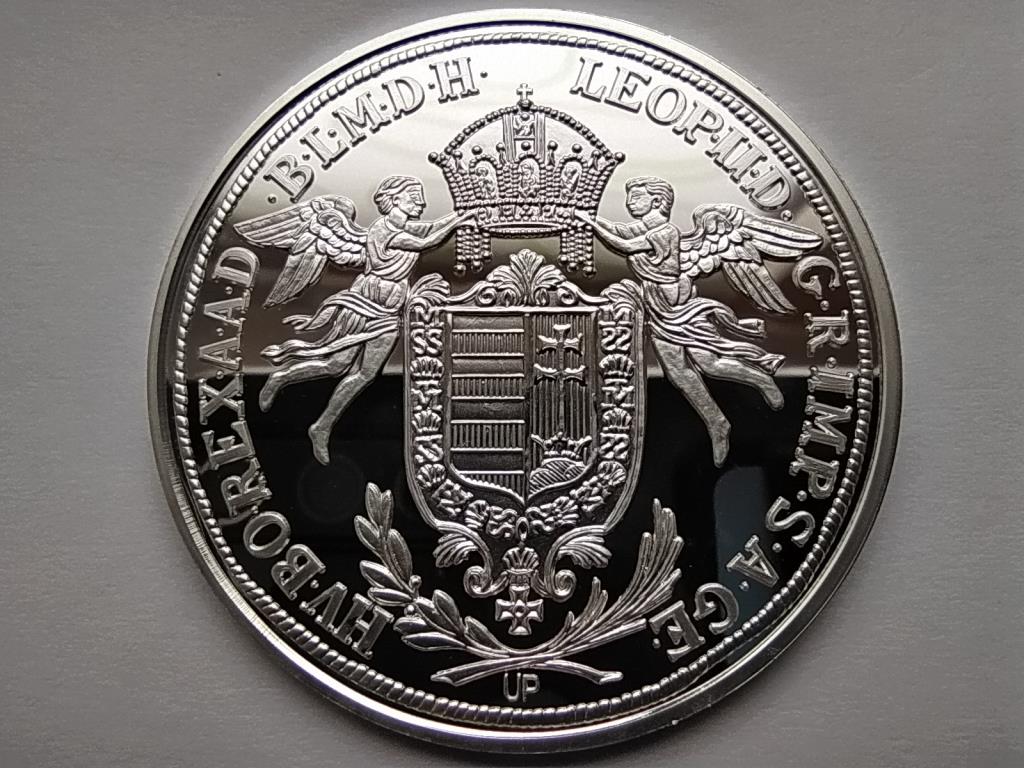 Magyar tall&eacute;rok ut&aacute;nveretben II. Lip&oacute;t tall&eacute;rja 1790 .999 ez&uuml;st