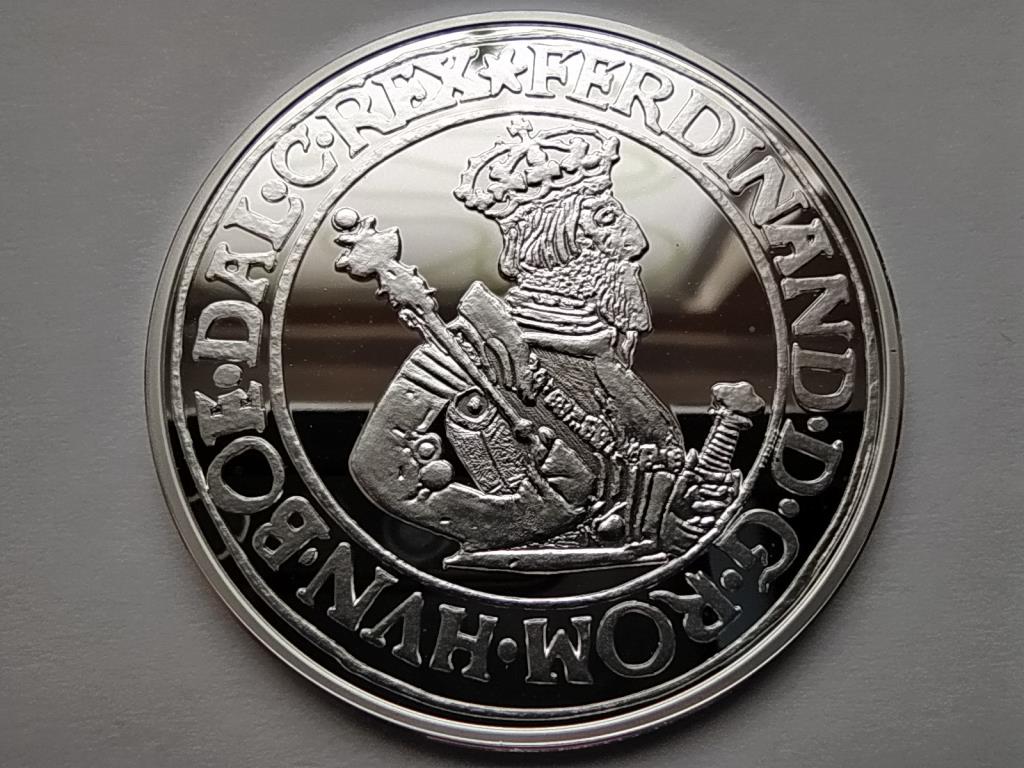 Magyar tall&eacute;rok ut&aacute;nveretben I. Ferdin&aacute;nd tall&eacute;rja 1556 .999 ez&uuml;st