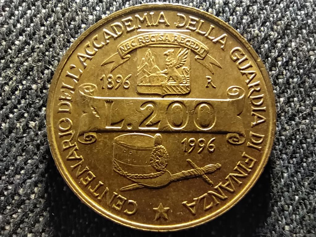 Olaszorsz&aacute;g 100 &eacute;ves a Guardia di Finanza Akad&eacute;mia 200 L&iacute;ra